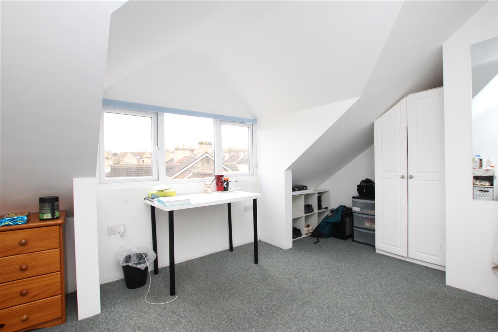 Lyndhurst Road, Bath, BA2